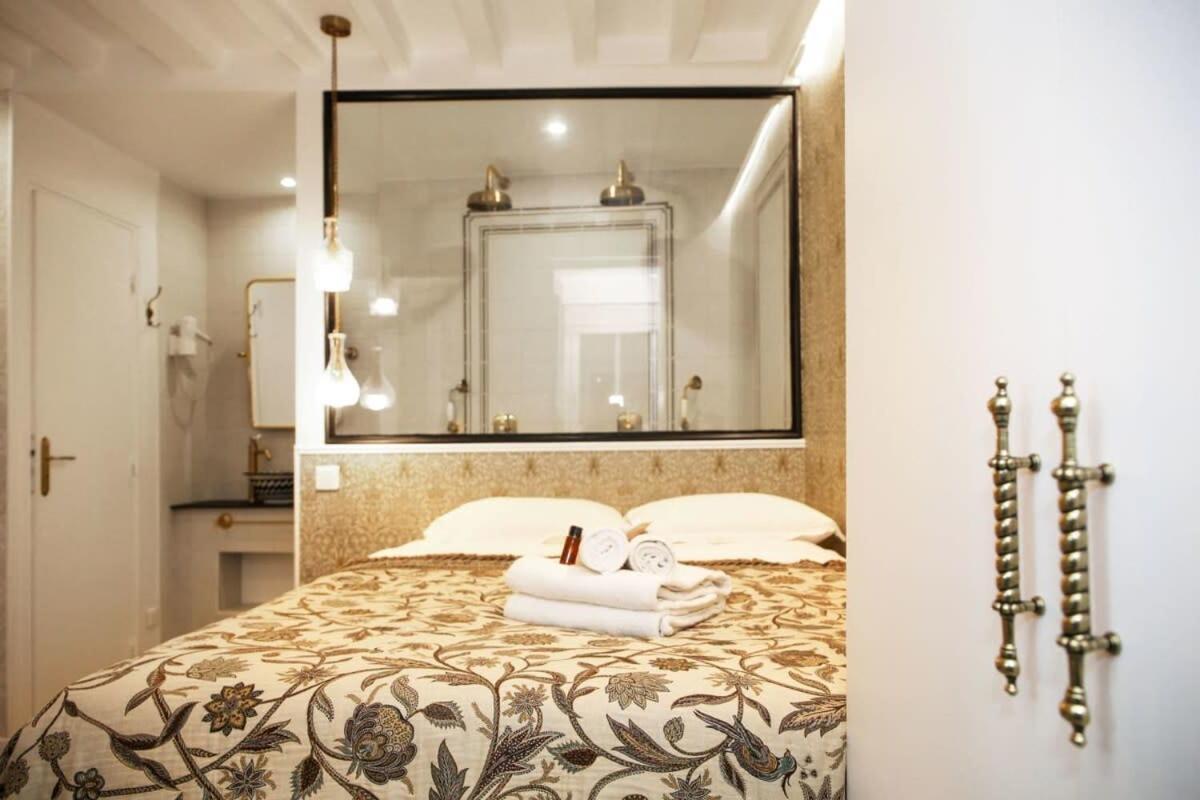 Magnifique Appartement Familial Grand Boulevard-4P - Flat-Guest Paris Exteriör bild